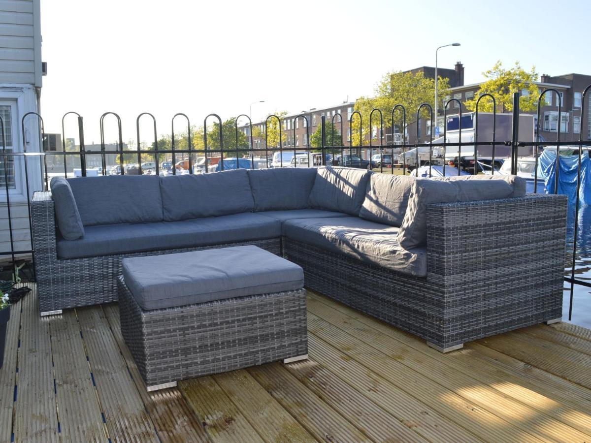 فندق Beautiful Houseboat With Terrace Jacuzzi لاهاي المظهر الخارجي الصورة